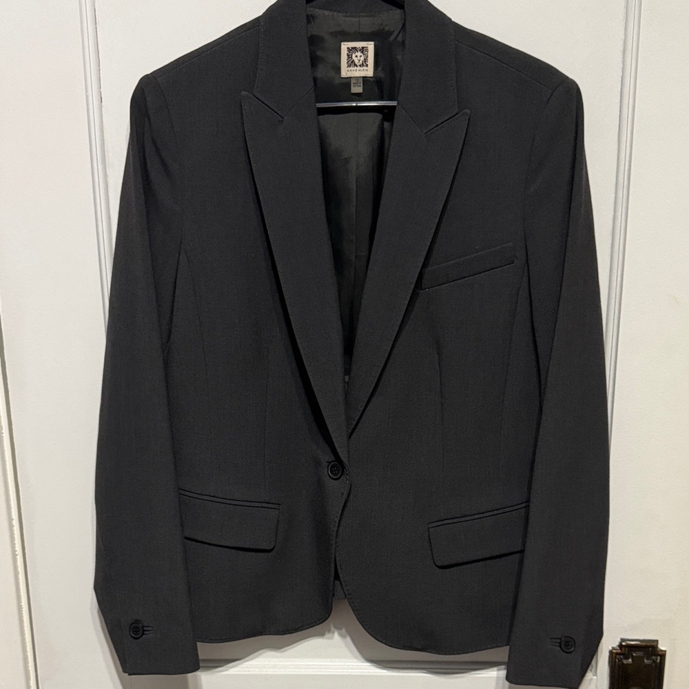 Classic Grey Woman’s Blazer